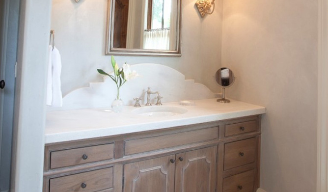 Bathroom Cabinets service